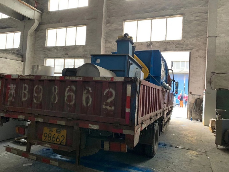 WZ-3P無重力混合機（帶飛刀）成功發(fā)往山東商河縣